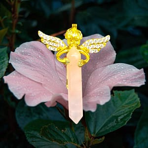 Ángel de Metal con Cuarzo Rosa